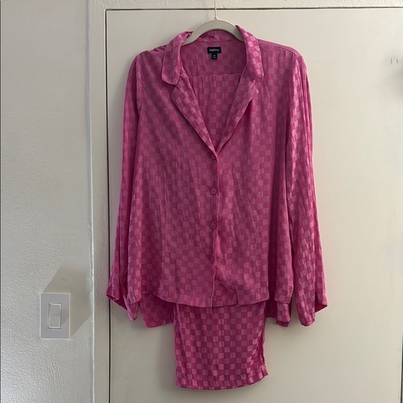 GAP Pink Satin Pajama Set Classic Sleepwear - Picture 1 of 1